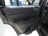 2014 Jeep Compass Sport SUV for sale, Japanese used car export - photo 33 of 44 | GULJI TRADERS