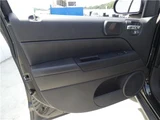 2014 Jeep Compass Sport SUV for sale, Japanese used car export - photo 34 of 44 | GULJI TRADERS