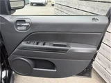 2014 Jeep Compass Sport SUV for sale, Japanese used car export - photo 11 of 51 | GULJI TRADERS