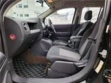 2014 Jeep Compass Sport Bluetooth SUV for sale, Japanese used car export - photo 47 of 80 | GULJI TRADERS