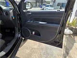 2014 Jeep Compass 4WD SUV for sale, Japanese used car export - photo 32 of 80 | GULJI TRADERS