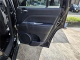 2014 Jeep Compass 4WD SUV for sale, Japanese used car export - photo 34 of 80 | GULJI TRADERS