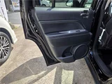 2014 Jeep Compass 4WD SUV for sale, Japanese used car export - photo 45 of 80 | GULJI TRADERS