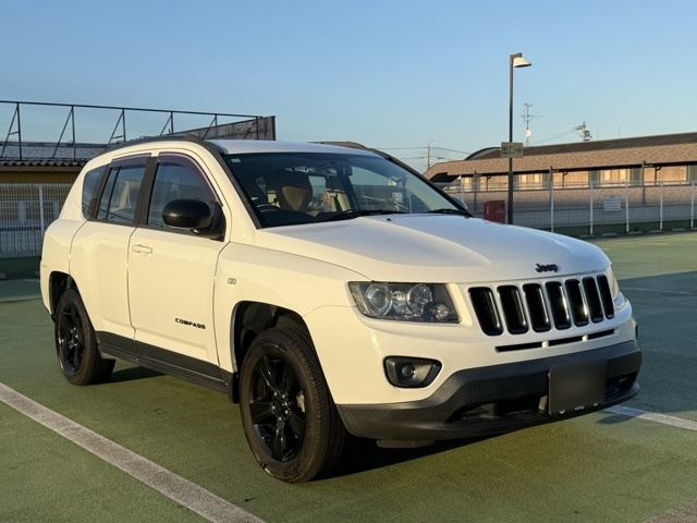 2014 Jeep Compass Sport SUV for sale, Japanese used car export - photo 1 of 42 | GULJI TRADERS