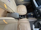 2014 Jeep Compass Sport SUV for sale, Japanese used car export - photo 25 of 42 | GULJI TRADERS