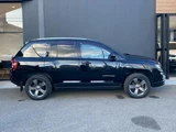 2014 Jeep Compass 4WD SUV for sale, Japanese used car export - photo 9 of 10 | GULJI TRADERS