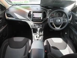 2014 Jeep Compass SUV for sale, Japanese used car export - photo 4 of 9 | GULJI TRADERS