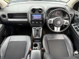 2014 Jeep Compass 4WD SUV for sale, Japanese used car export - photo 3 of 9 | GULJI TRADERS
