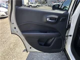 2017 Jeep Compass SUV for sale, Japanese used car export - photo 27 of 48 | GULJI TRADERS