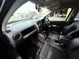 2017 Jeep Compass SUV for sale, Japanese used car export - photo 28 of 30 | GULJI TRADERS
