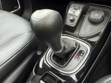 2017 Jeep Compass SUV for sale, Japanese used car export - photo 29 of 30 | GULJI TRADERS