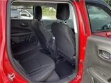 2018 Jeep Compass SUV for sale, Japanese used car export - photo 33 of 39 | GULJI TRADERS