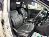 2018 Jeep Compass LIMITED SUV for sale, Japanese used car export - photo 16 of 30 | GULJI TRADERS