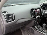 2019 Jeep Compass 4WD SUV for sale, Japanese used car export - photo 17 of 57 | GULJI TRADERS