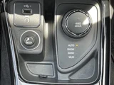 2019 Jeep Compass 4WD SUV for sale, Japanese used car export - photo 22 of 24 | GULJI TRADERS