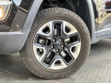 2019 Jeep Compass 4WD SUV for sale, Japanese used car export - photo 8 of 10 | GULJI TRADERS