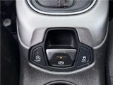 2020 Jeep Compass SUV for sale, Japanese used car export - photo 18 of 50 | GULJI TRADERS