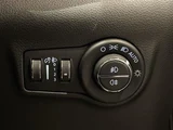 2021 Jeep Compass 4WD SUV for sale, Japanese used car export - photo 18 of 23 | GULJI TRADERS