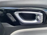 2021 Jeep Compass 4WD SUV for sale, Japanese used car export - photo 22 of 23 | GULJI TRADERS