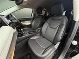 2021 Jeep Compass 4WD SUV for sale, Japanese used car export - photo 20 of 23 | GULJI TRADERS