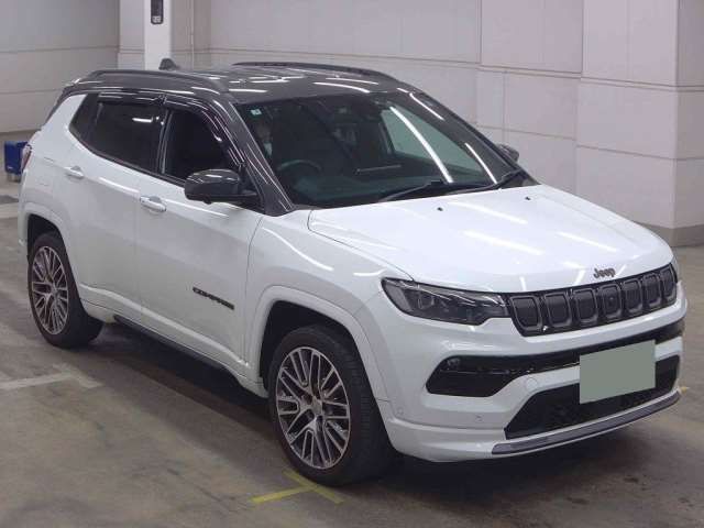 2021 Jeep Compass - photo 1 2021 Jeep Compass SUV for sale, Japanese used car export - photo 1 of 6 | GULJI TRADERS