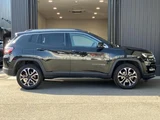 2022 Jeep Compass SUV for sale, Japanese used car export - photo 3 of 9 | GULJI TRADERS