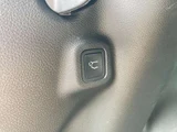 2025 Jeep Compass 4WD SUV for sale, Japanese used car export - photo 11 of 75 | GULJI TRADERS