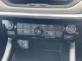 2025 Jeep Compass 4WD SUV for sale, Japanese used car export - photo 34 of 75 | GULJI TRADERS