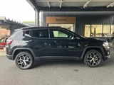 2025 Jeep Compass SUV for sale, Japanese used car export - photo 3 of 9 | GULJI TRADERS