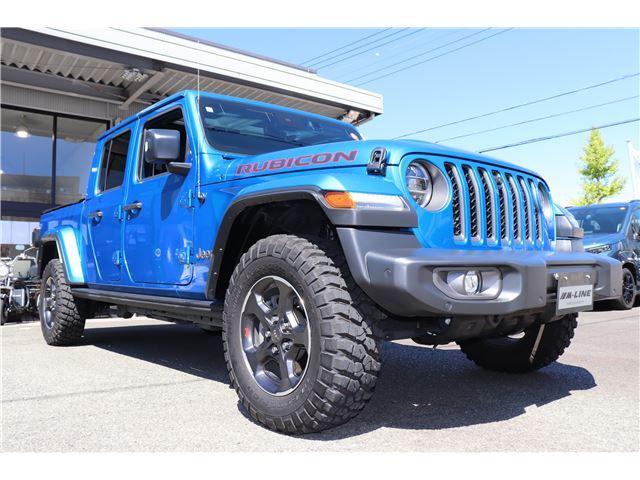 2022 Jeep Gladiator - photo 1 2022 Jeep Gladiator Jeep for sale, Japanese used car export - photo 1 of 80 | GULJI TRADERS