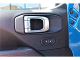 2022 Jeep Gladiator Jeep for sale, Japanese used car export - photo 66 of 80 | GULJI TRADERS
