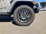2023 Jeep Gladiator 4WD Jeep for sale, Japanese used car export - photo 57 of 61 | GULJI TRADERS