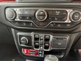 2023 Jeep Gladiator 3.6 4WD Jeep for sale, Japanese used car export - photo 5 of 19 | GULJI TRADERS