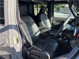 2024 Jeep Gladiator Jeep for sale, Japanese used car export - photo 21 of 53 | GULJI TRADERS
