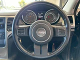 2011 Jeep Grand Cherokee SUV for sale, Japanese used car export - photo 4 of 10 | GULJI TRADERS