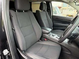 2013 Jeep Grand Cherokee 4WD SUV for sale, Japanese used car export - photo 37 of 72 | GULJI TRADERS