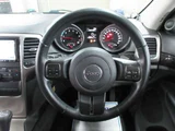 2013 Jeep Grand Cherokee 4WD SUV for sale, Japanese used car export - photo 36 of 52 | GULJI TRADERS