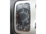 2013 Jeep Grand Cherokee 4WD SUV for sale, Japanese used car export - photo 41 of 52 | GULJI TRADERS