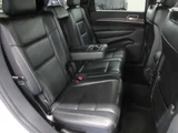 2014 Jeep Grand Cherokee 4WD Bluetooth SUV for sale, Japanese used car export - photo 24 of 59 | GULJI TRADERS