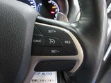2014 Jeep Grand Cherokee 4WD Bluetooth SUV for sale, Japanese used car export - photo 40 of 59 | GULJI TRADERS