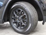 2014 Jeep Grand Cherokee LTD4WD SUV for sale, Japanese used car export - photo 14 of 33 | GULJI TRADERS