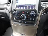 2014 Jeep Grand Cherokee LTD4WD SUV for sale, Japanese used car export - photo 20 of 33 | GULJI TRADERS