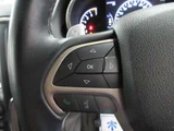 2014 Jeep Grand Cherokee 4WD Bluetooth SUV for sale, Japanese used car export - photo 45 of 53 | GULJI TRADERS