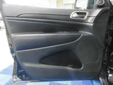 2014 Jeep Grand Cherokee 4WD Bluetooth SUV for sale, Japanese used car export - photo 48 of 53 | GULJI TRADERS