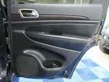 2014 Jeep Grand Cherokee 4WD Bluetooth SUV for sale, Japanese used car export - photo 49 of 53 | GULJI TRADERS