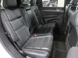 2015 Jeep Grand Cherokee 4WD Bluetooth ETC SUV for sale, Japanese used car export - photo 23 of 59 | GULJI TRADERS