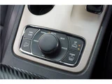 2015 Jeep Grand Cherokee SUV for sale, Japanese used car export - photo 62 of 76 | GULJI TRADERS