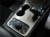 2015 Jeep Grand Cherokee 4WD SUV for sale, Japanese used car export - photo 47 of 59 | GULJI TRADERS