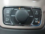 2015 Jeep Grand Cherokee SUV for sale, Japanese used car export - photo 28 of 44 | GULJI TRADERS