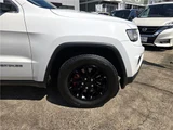 2015 Jeep Grand Cherokee 4WD SUV for sale, Japanese used car export - photo 32 of 80 | GULJI TRADERS